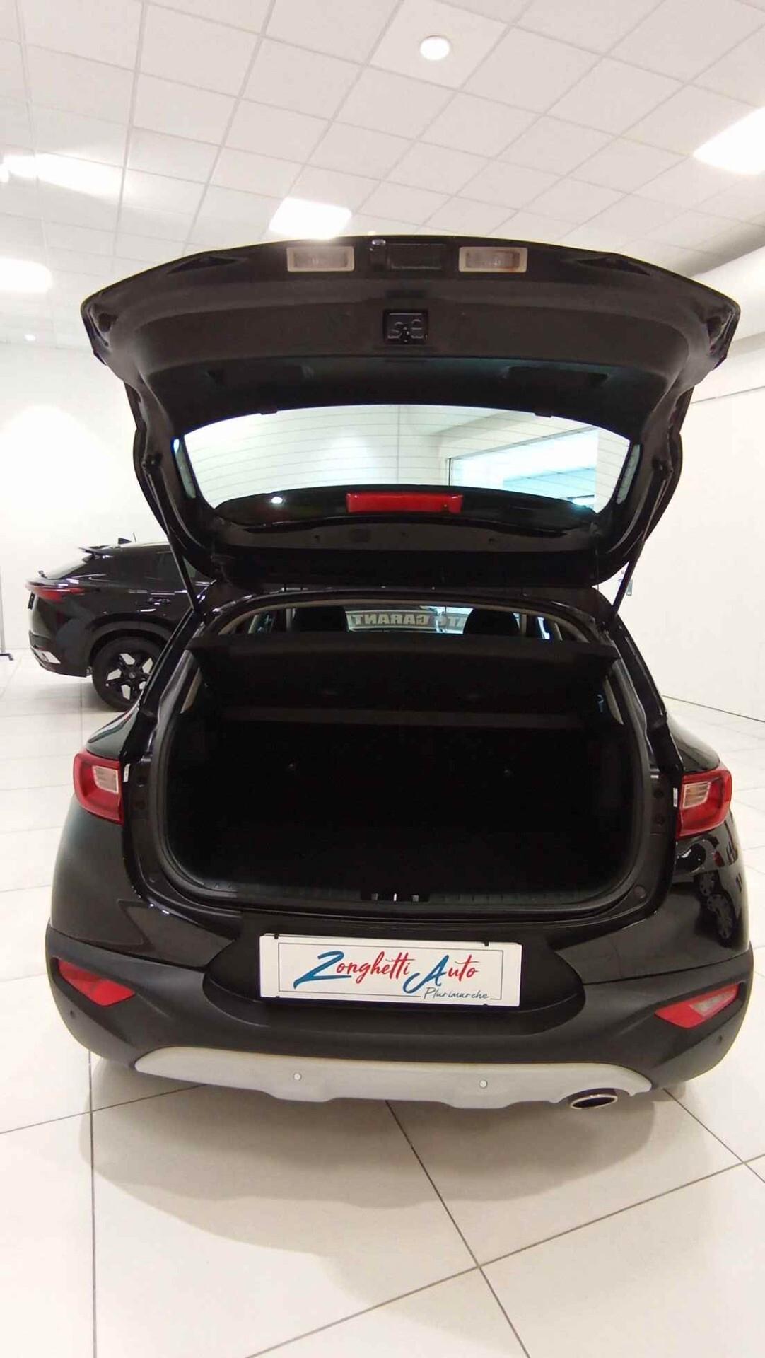 KIA STONIC 1.2 BZ - UNICO PROPRIETARIO - OK NEOP.