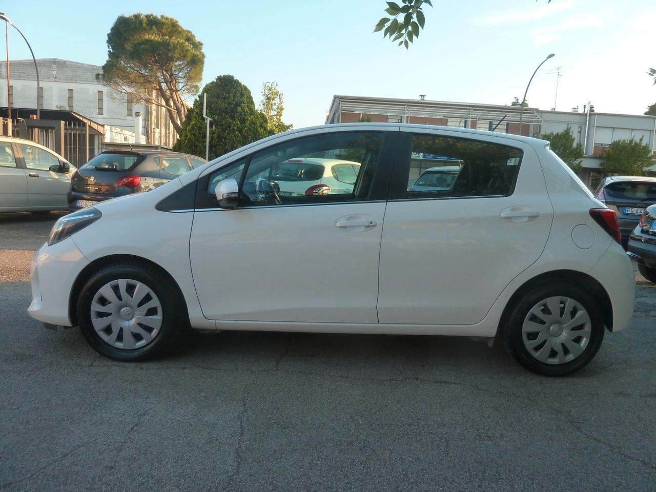 Toyota Yaris 1.0 5 p. OK Neopatentati