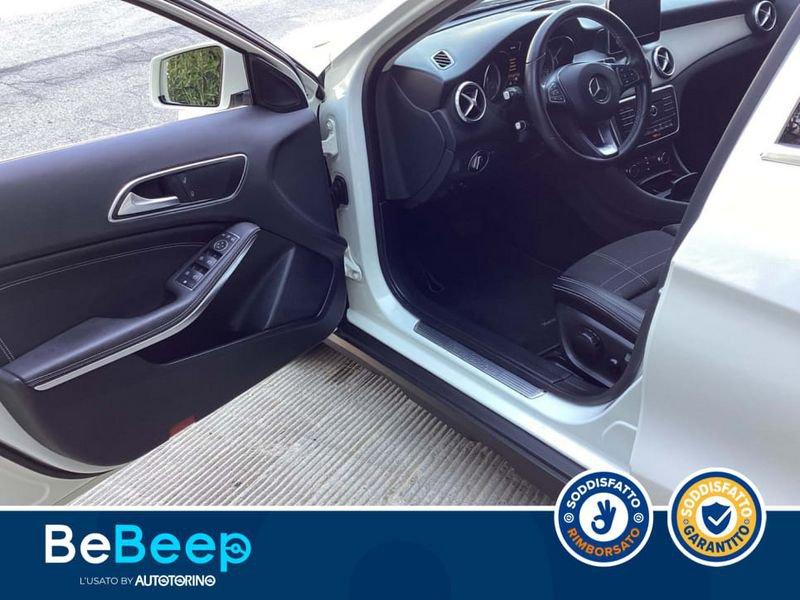Mercedes-Benz GLA 220 D SPORT 4MATIC 177CV AUTO