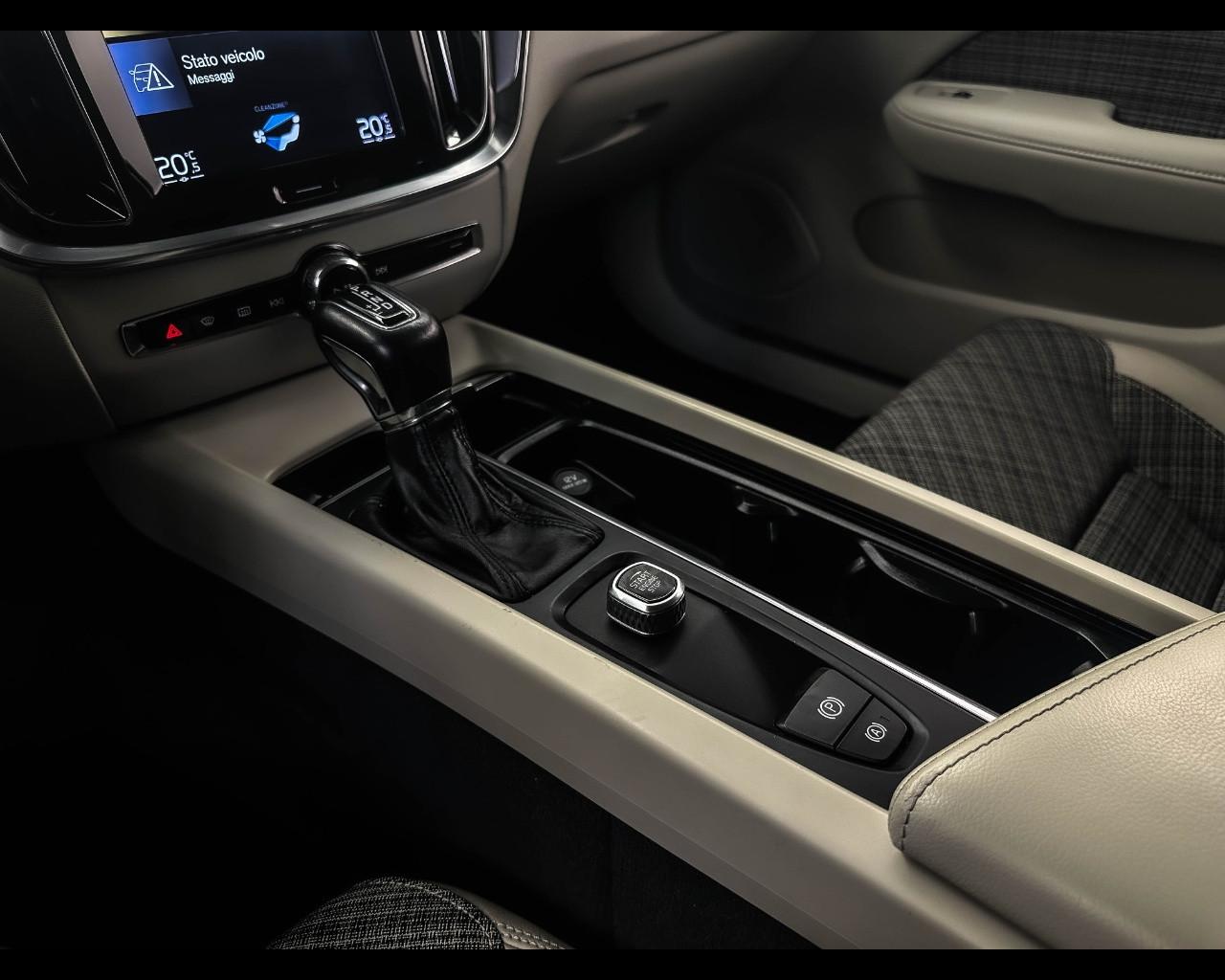 VOLVO V60 D3 Geartronic Business Plus
