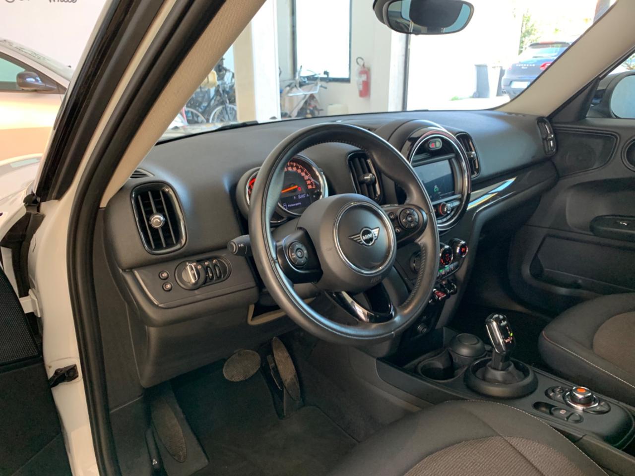 Mini Cooper D Countryman 2.0 Business Automatica