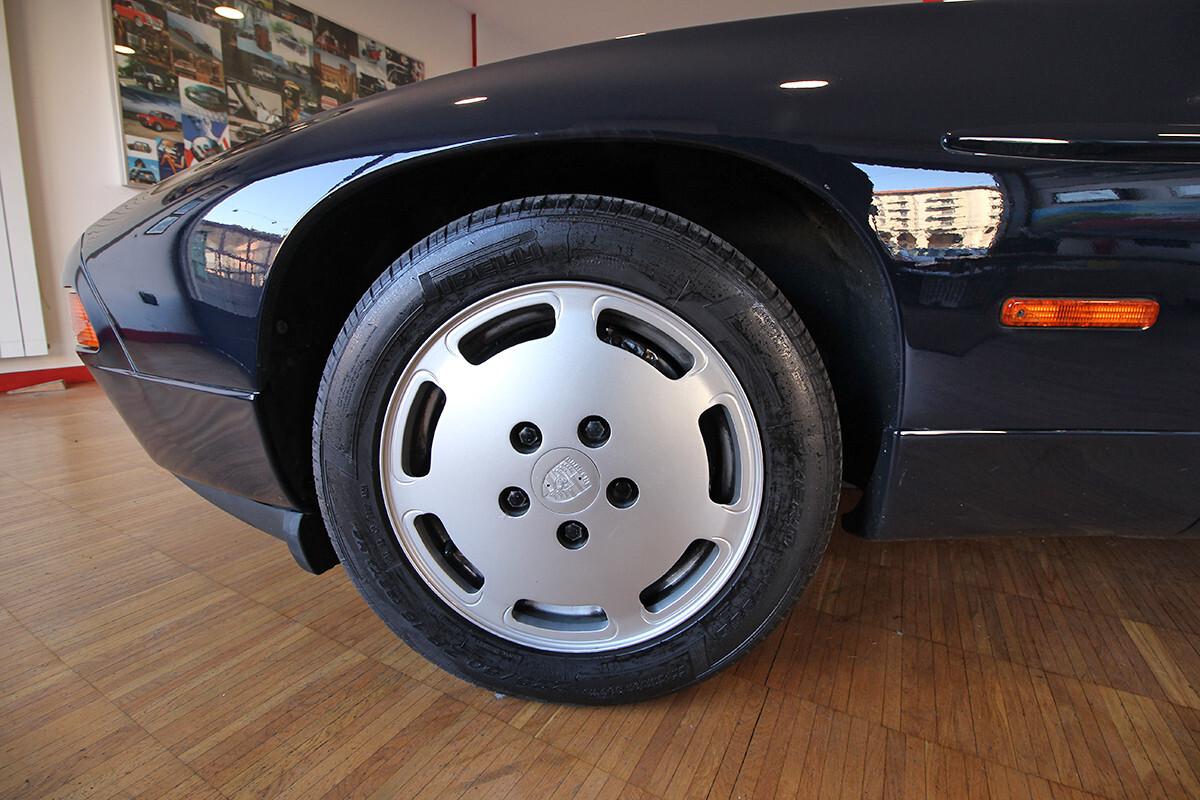 Porsche 928 5.0 S4 - ASI 320cv 4 alberi a Camme