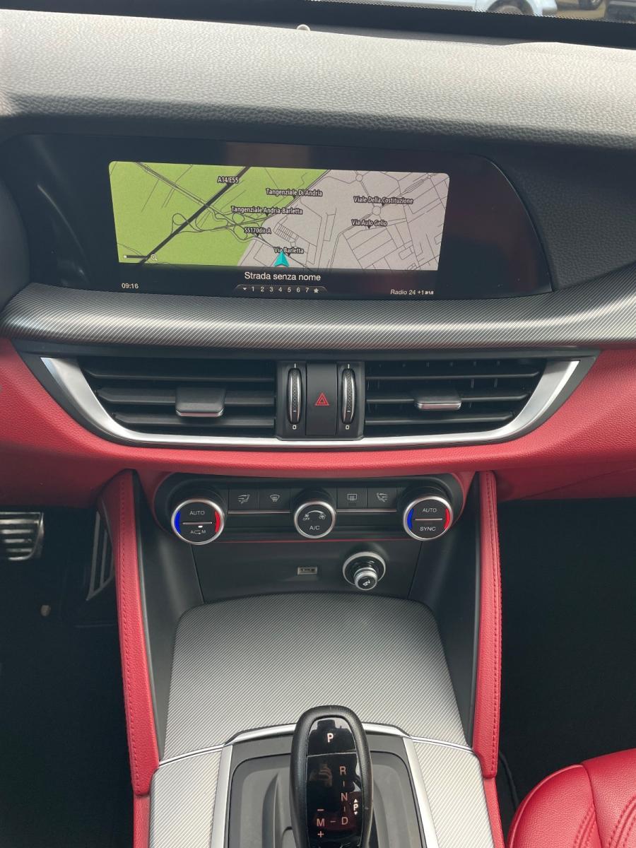 ALFA ROMEO - Stelvio - 2.2 T.diesel 210 CV AT8 Q4 Super