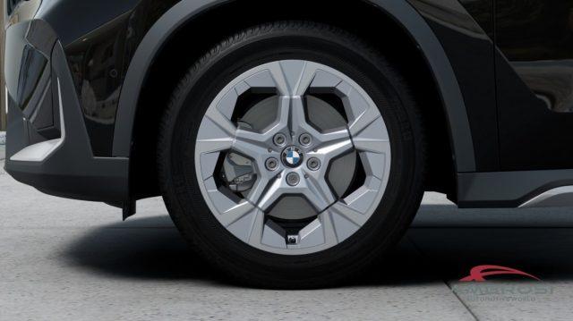 BMW iX1 eDrive20-Special Edition Xline Premium Package