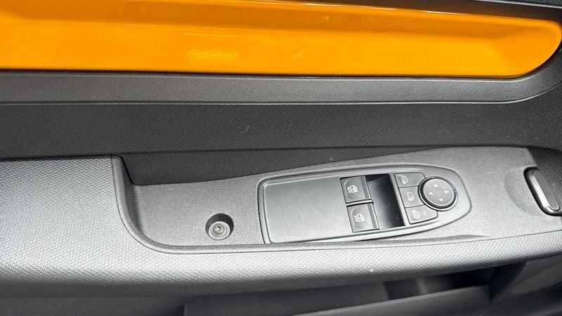 Renault Twingo Renault E-Tech electric techno 80 cv urban range