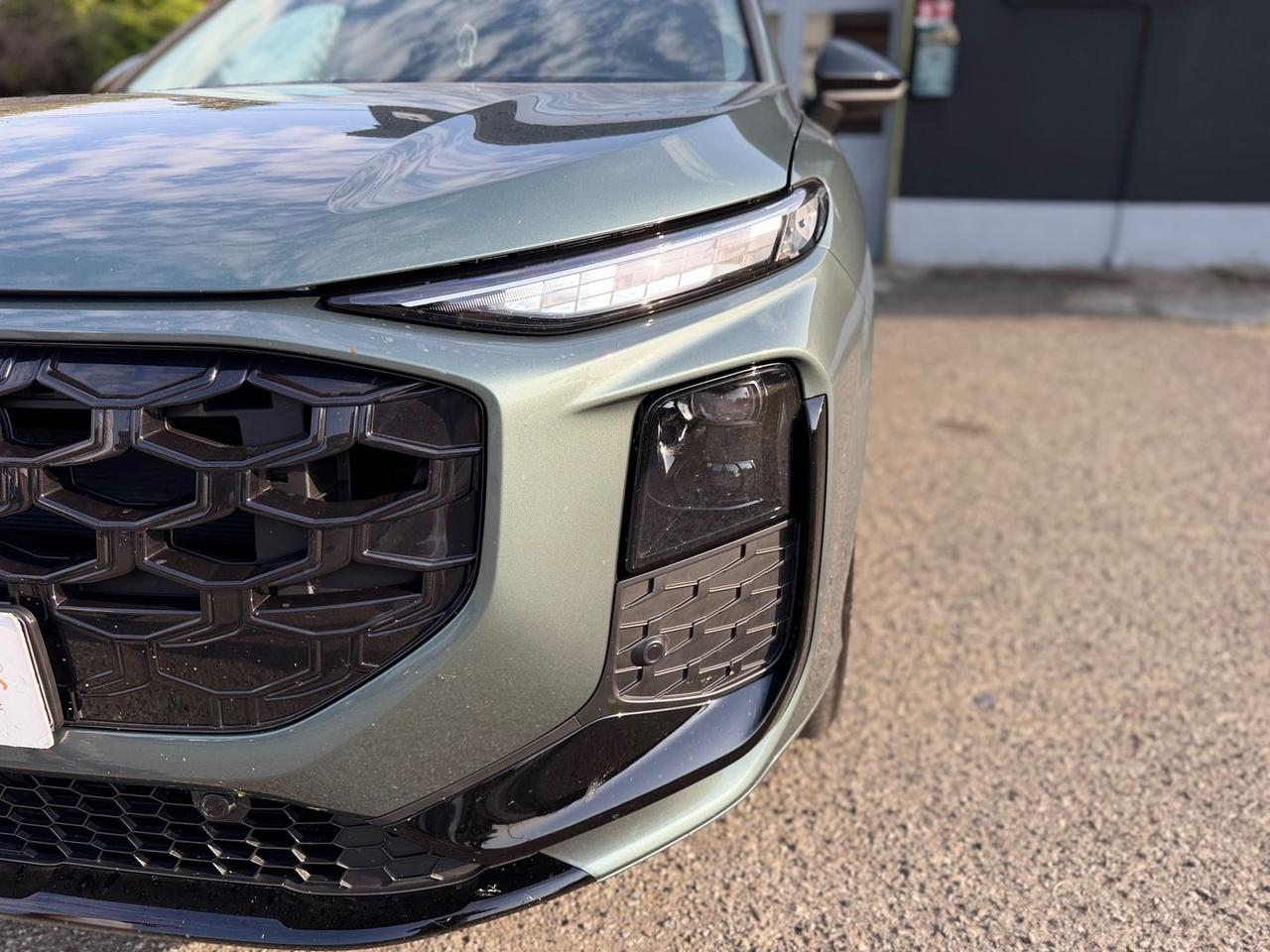 Audi Q3 S Line Edition 2.0 TDI #11760
