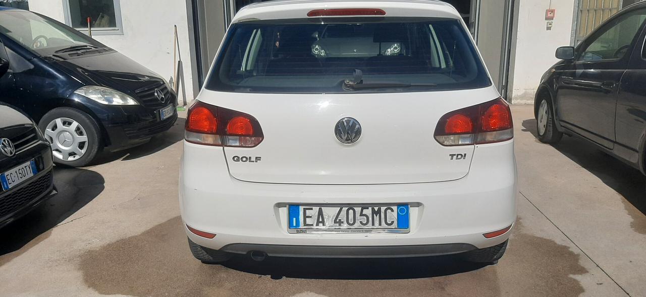 Volkswagen Golf 1.6 TDI DPF 5p. Highline