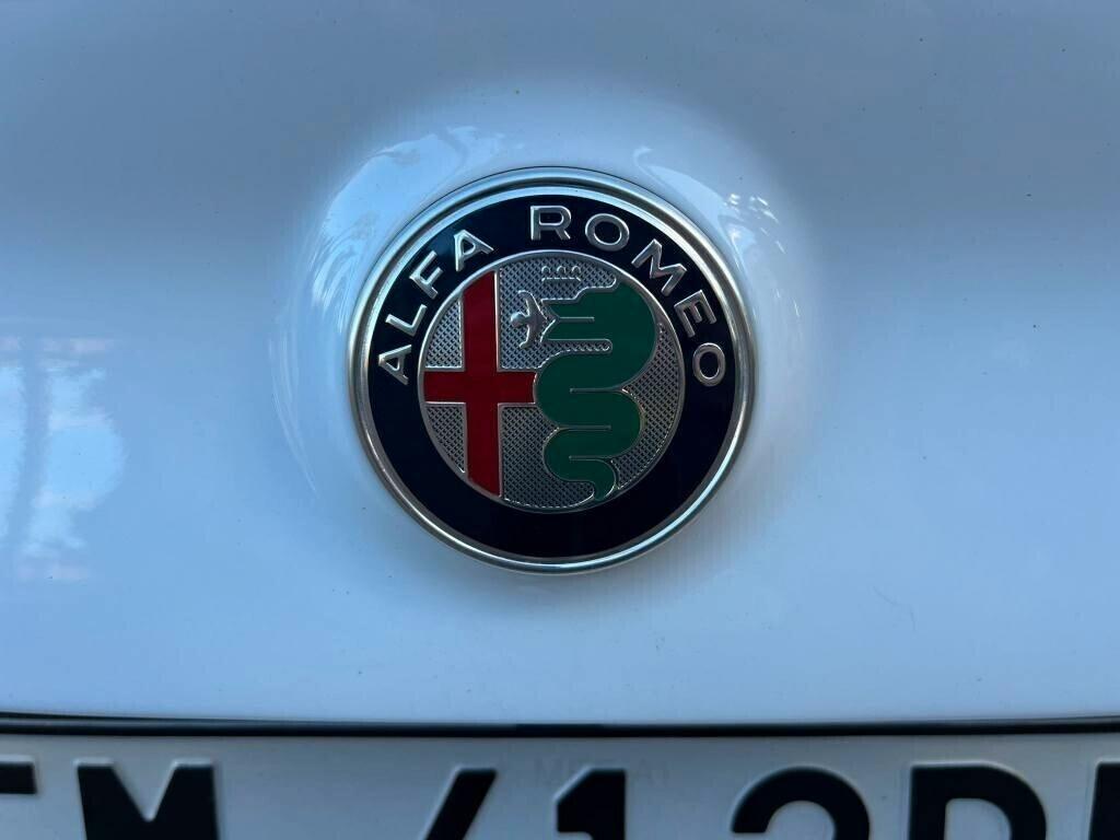 Alfa Romeo Giulia 2.2 Turbodiesel 150 CV AT8 Super