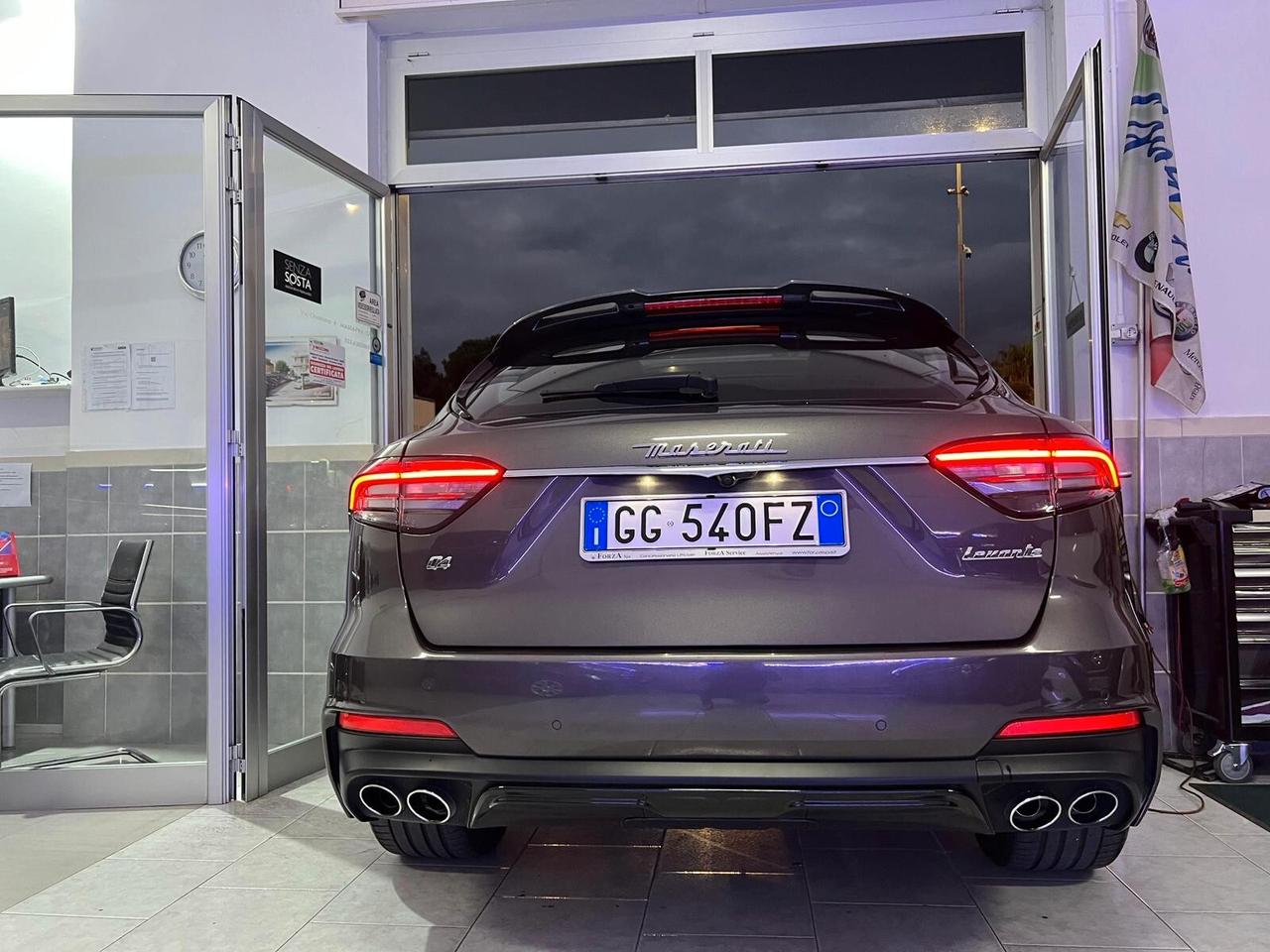 Maserati Levante V6 3.0 250cv Diesel Q4 Gransport