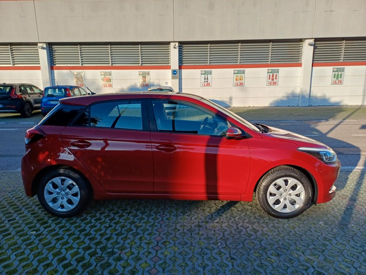 Hyundai i20 1.2 84 cv 5 porte Comfort