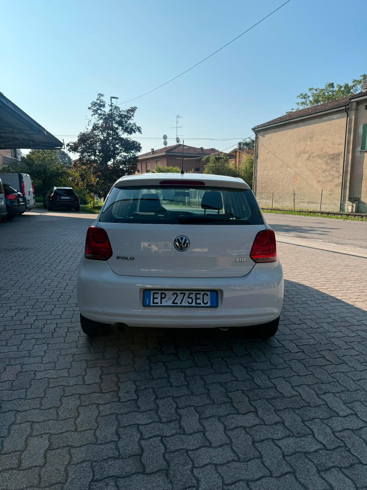 Volkswagen Polo 5 Porte Polo 5p 1.6 tdi Comfortline 90cv OK NEOPATENTATO