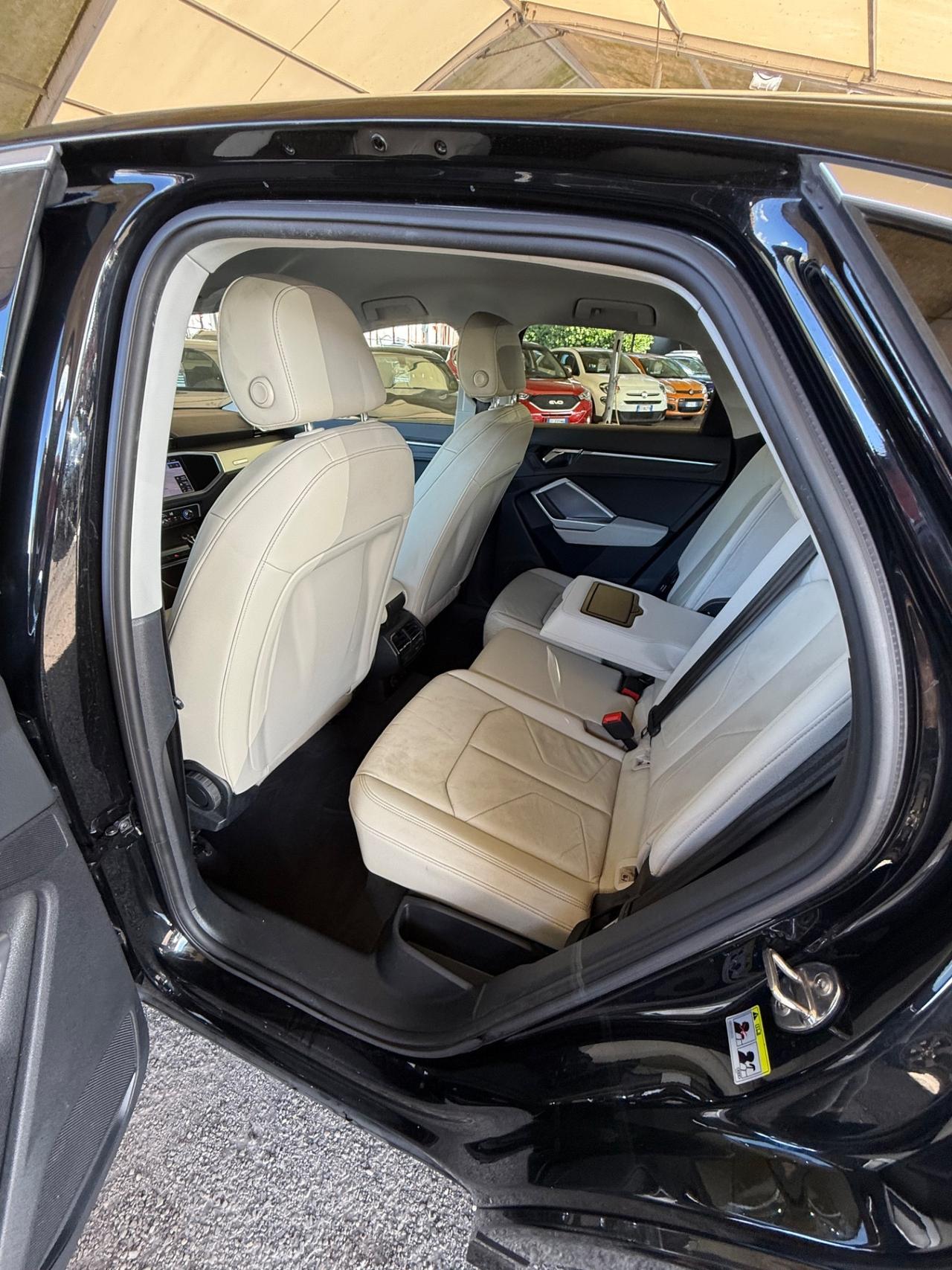 Q3 SPB 35 TDI quattro S tronic -S line-iva esp-unipro