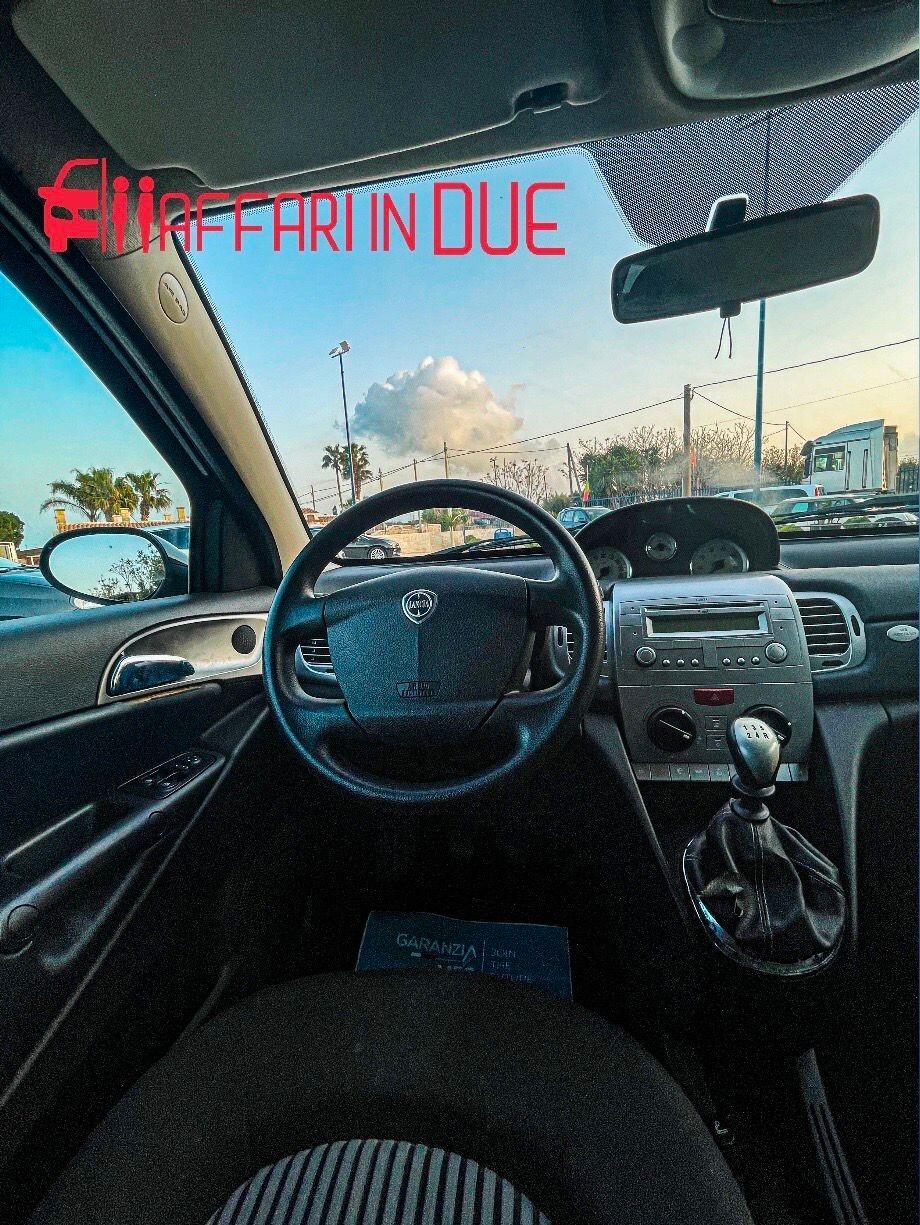 Lancia Ypsilon 1.2 Modamilano