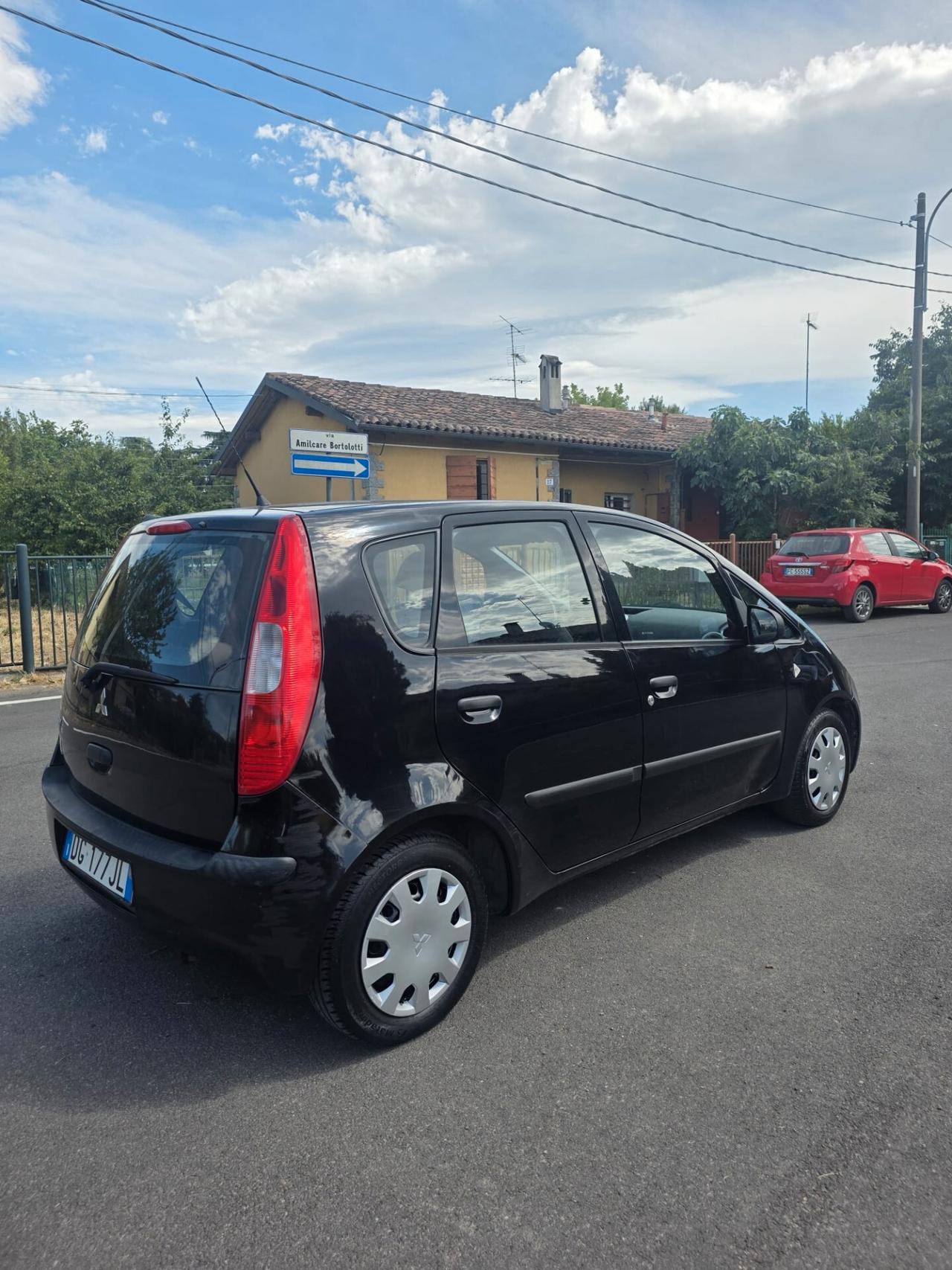 Mitsubishi Colt sportychrome GPL/ benzina neopatentati