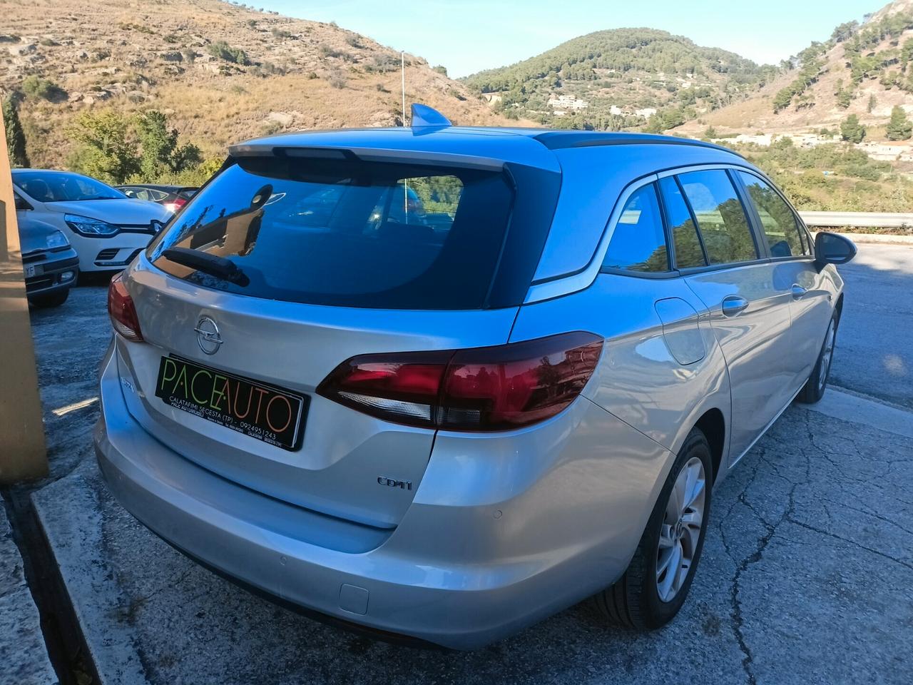 Opel Astra 1.6 CDTi 136CV aut. Sports Tourer Business