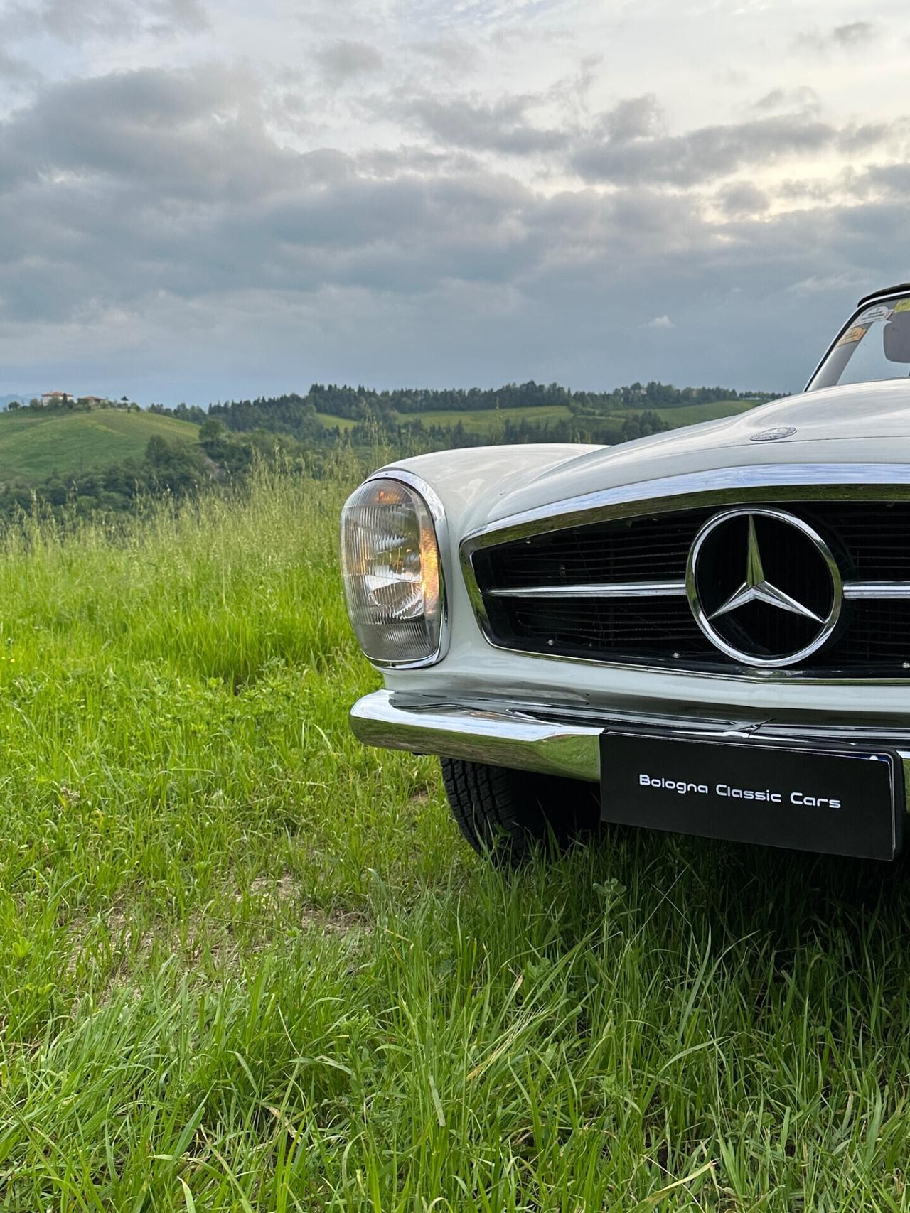 Mercedes-benz SL 230 “Pagoda”