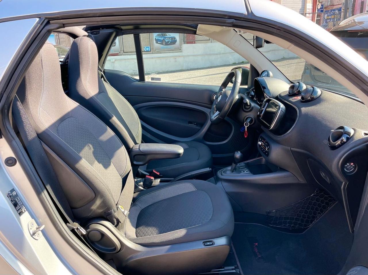 Smart ForTwo EQ cabrio Ushuaïa 22kw