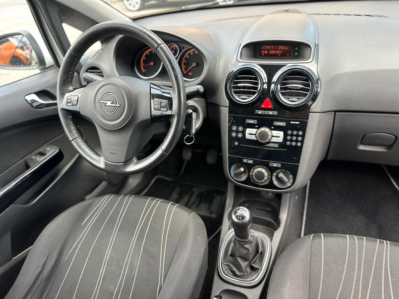 Opel Corsa 1.2 80CV 3 porte GPL-TECH Edition