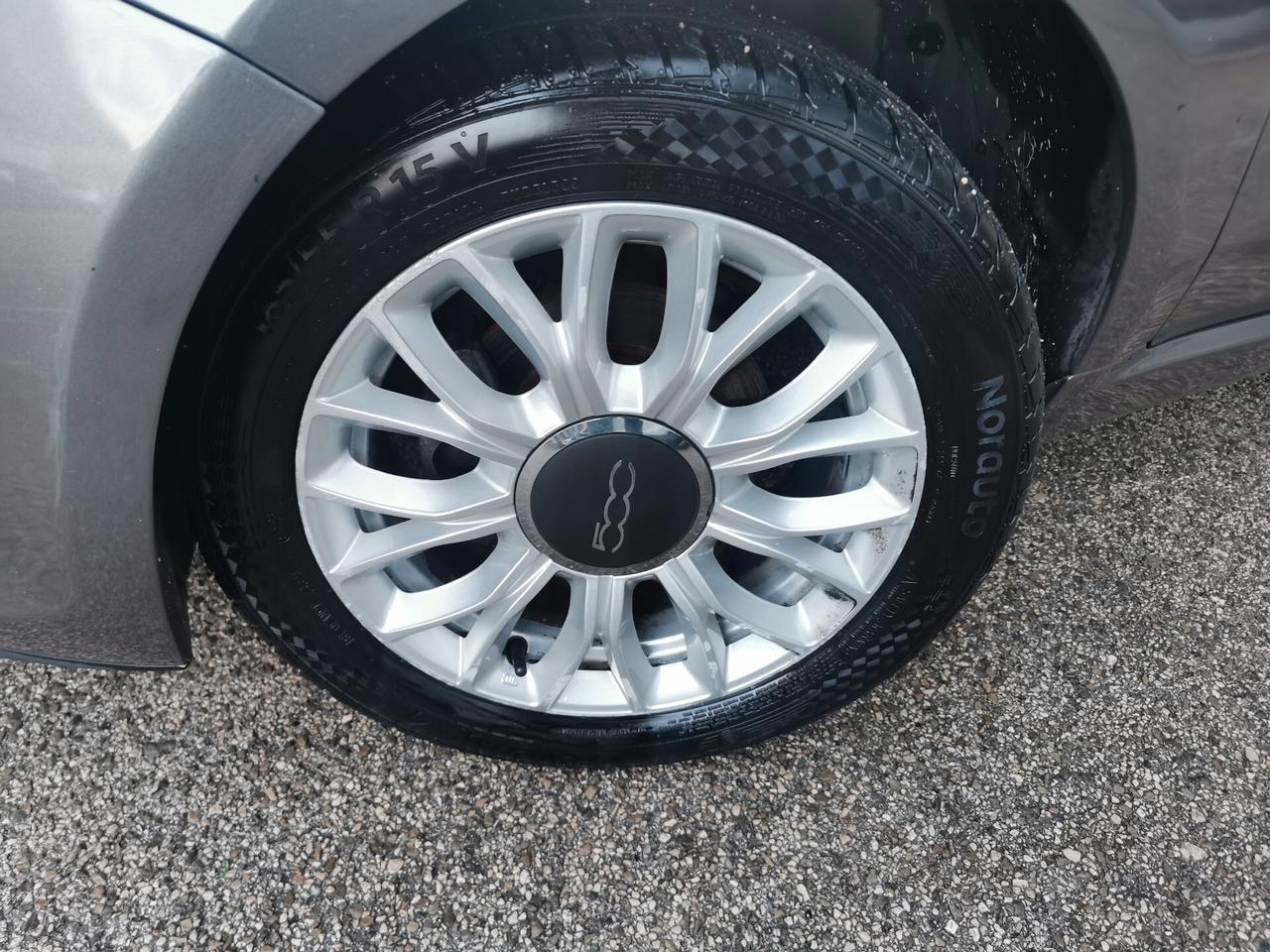 Fiat 500 1.2 Lounge 70cv