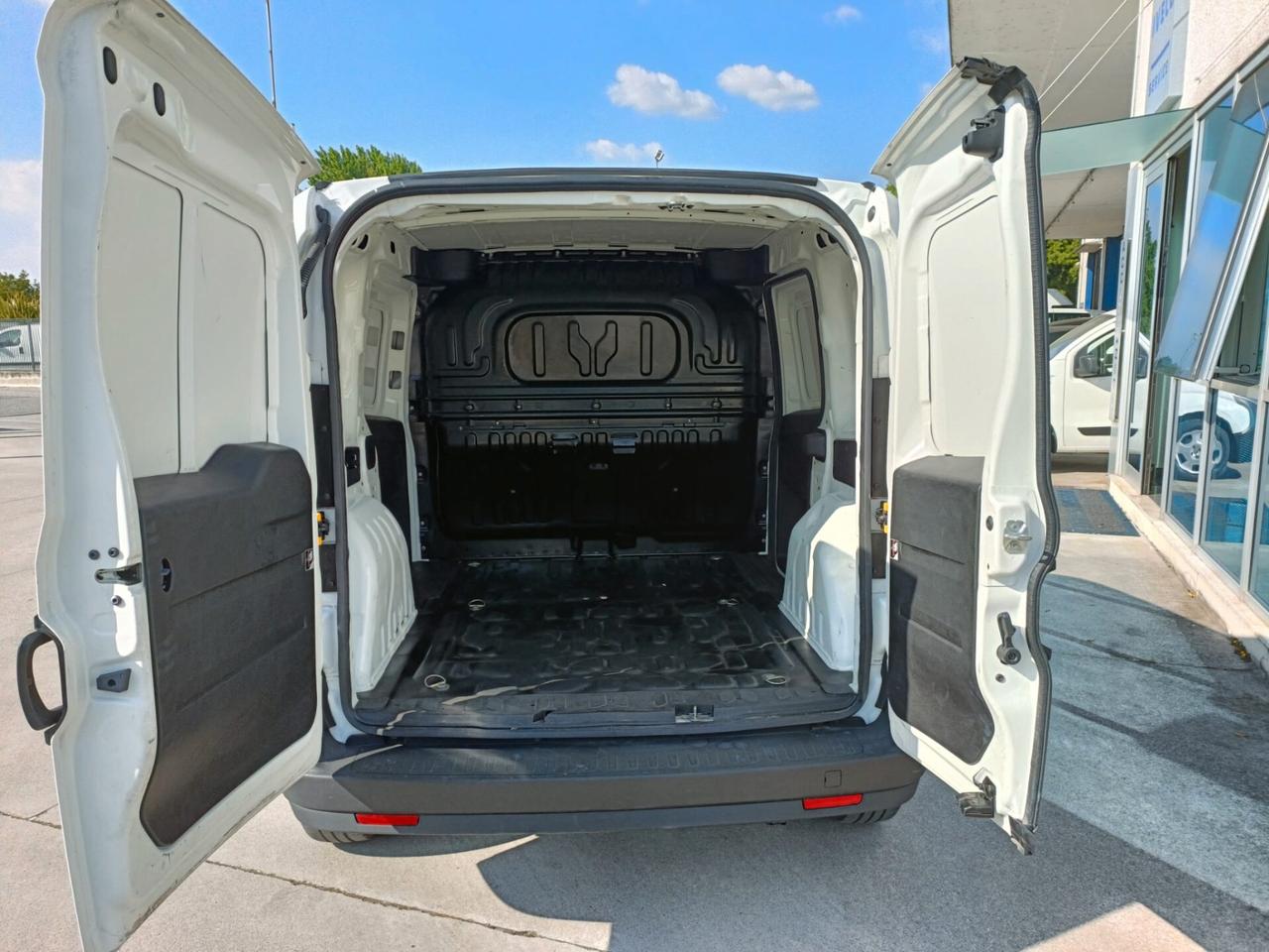 FIAT DOBLO CARGO 1.6 MJT SX 3 POSTI FURGONE 105 CV EURO 6D