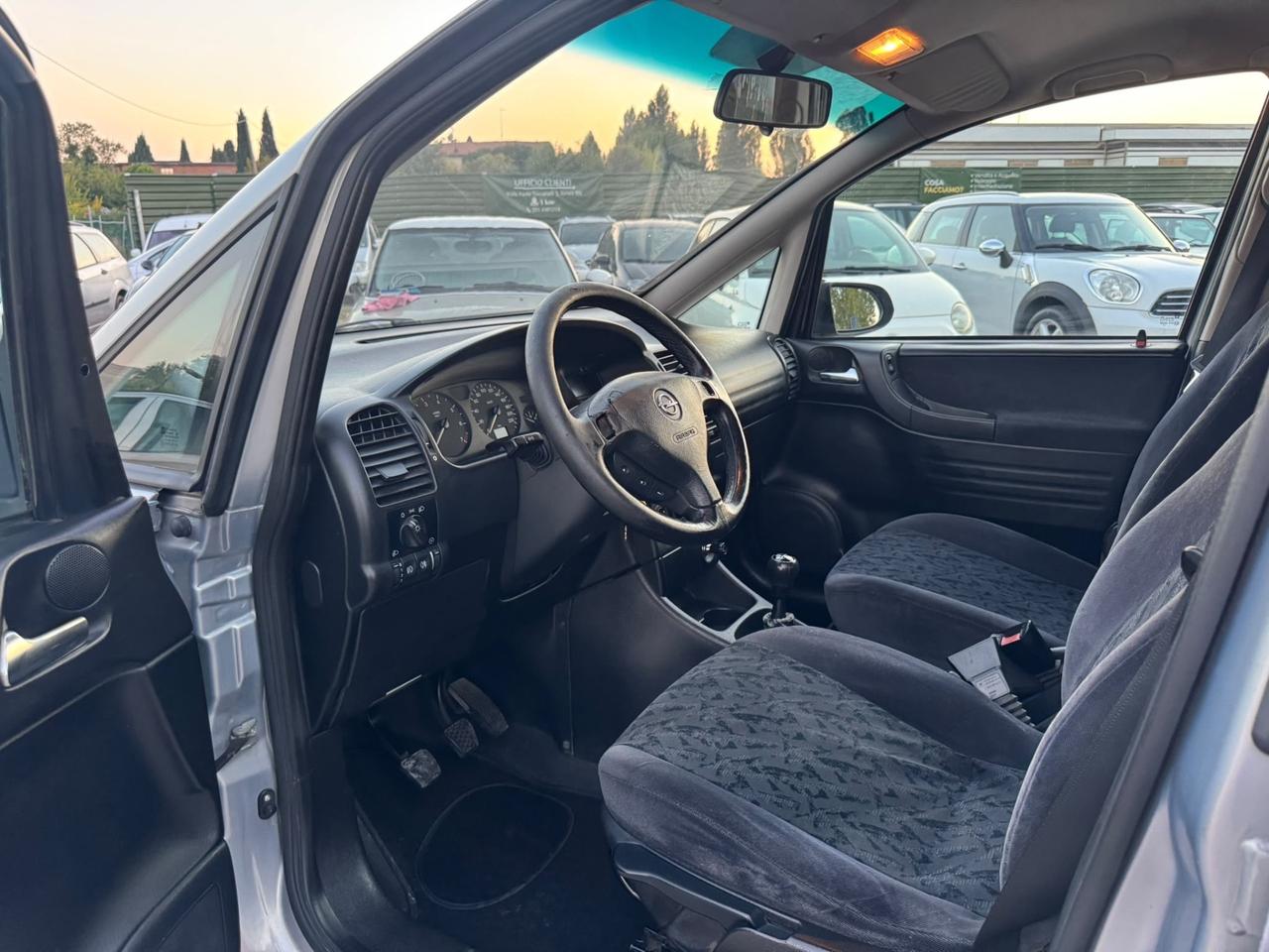 Opel Zafira 1.8 16V cat CDX 7 Posti