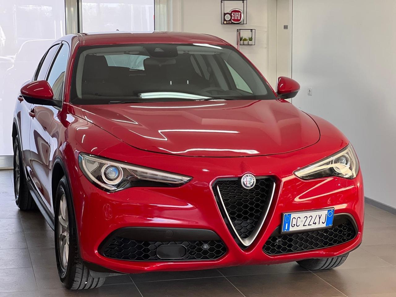 Alfa Romeo Stelvio 2.2 Turbodiesel 160 CV AT8 RWD