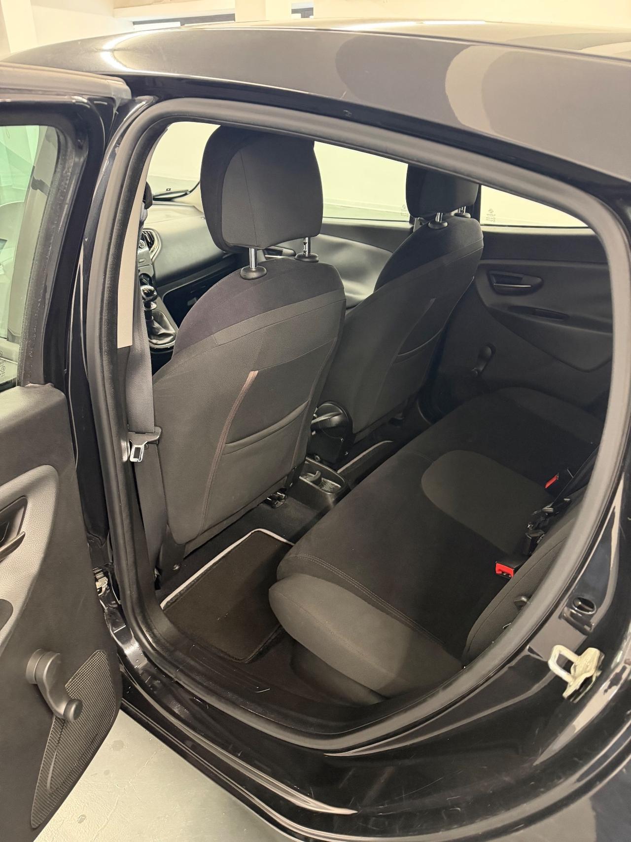 Lancia Ypsilon 1.2 69 CV 5 porte