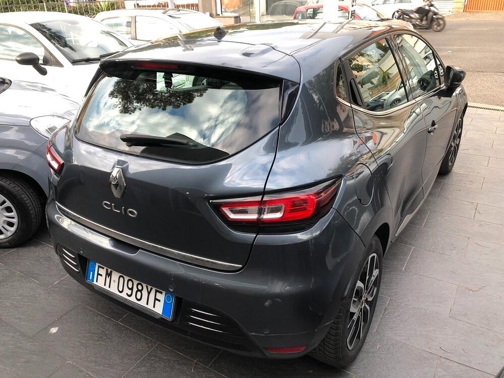 Renault Clio 1.2 75CV 5 porte Intens