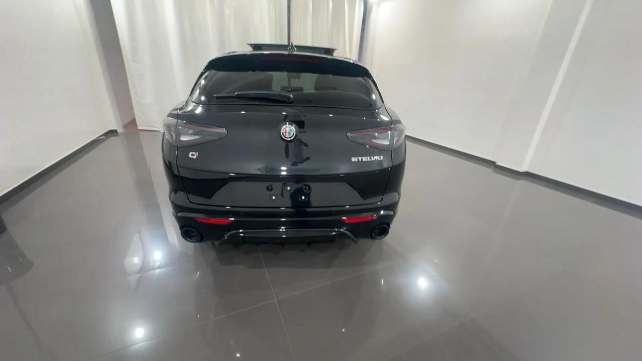 Alfa Romeo Stelvio 2.2 Turbodiesel 210 CV AT8 Q4 Veloce