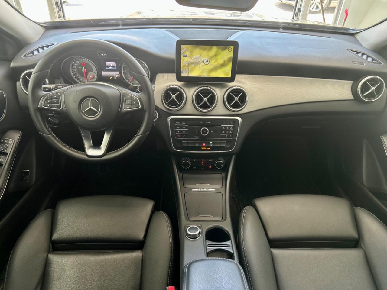Mercedes GLA 200 SPORT ENDURO finanziabile
