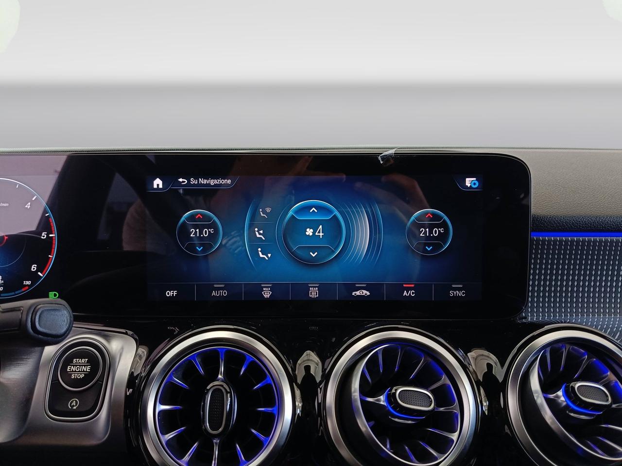 Mercedes-Benz GLB - X247 2019 - GLB 200 d Sport Plus auto