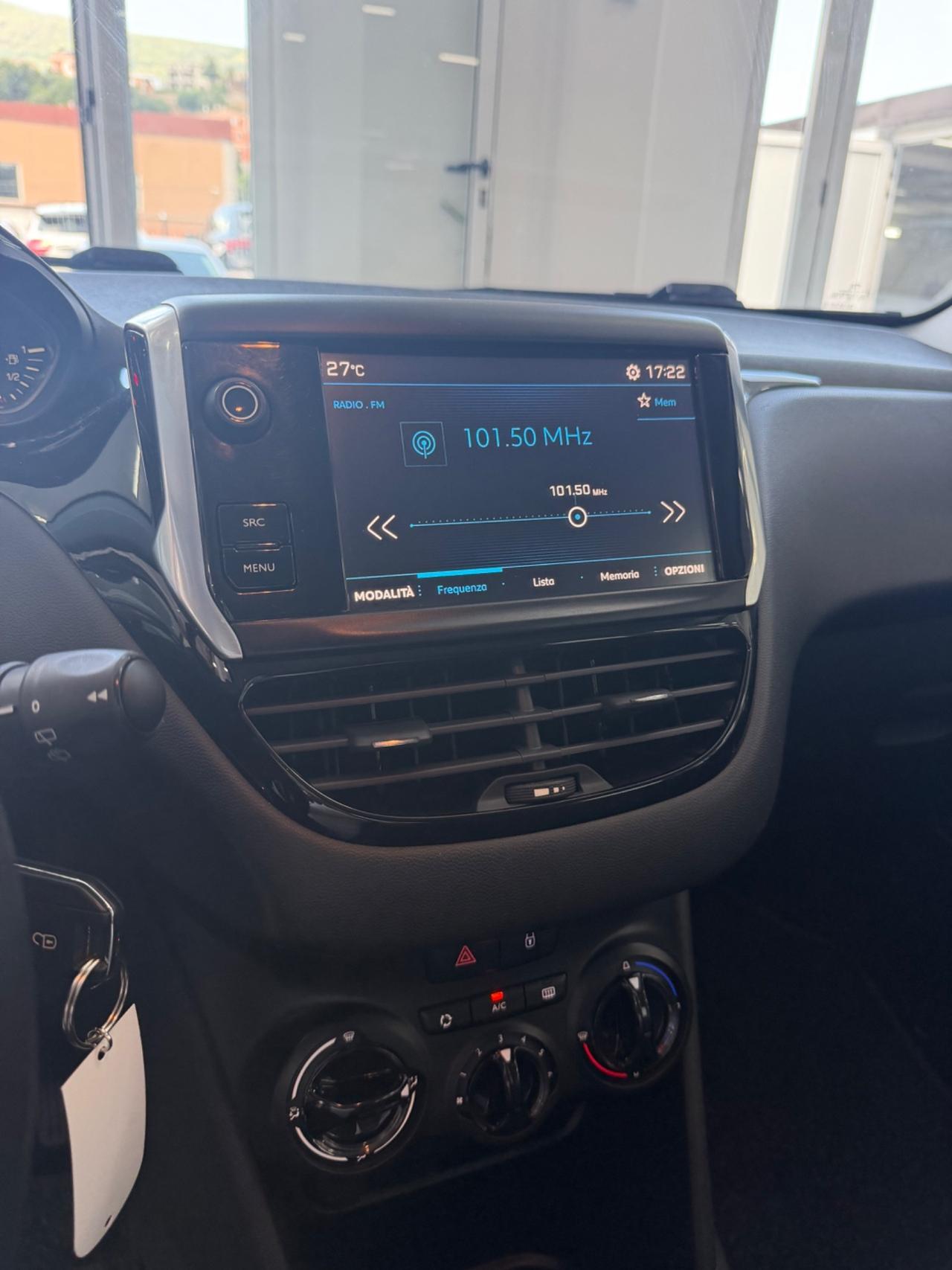Peugeot 208 BlueHDi 75 5 porte Active FINANZIABILE