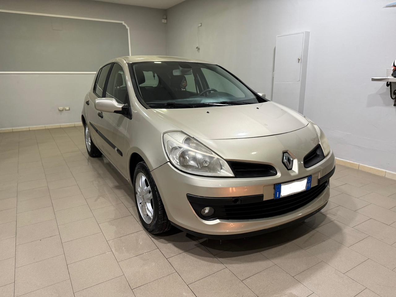 Renault Clio 1.5 dCi 85CV 5 porte Luxe