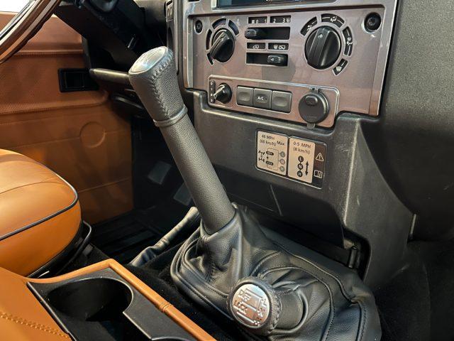 LAND ROVER Defender 90 2.4 TD4 SOFT TOP 122CV RESTOMOD