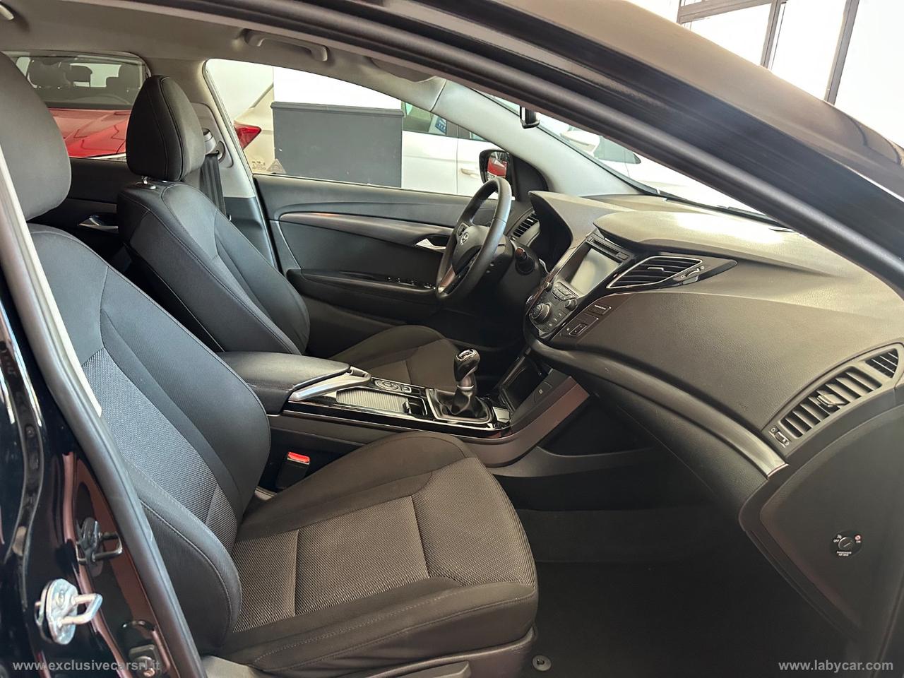 HYUNDAI i40 Wagon 1.7 CRDi 141 CV FULL OPTIONAL