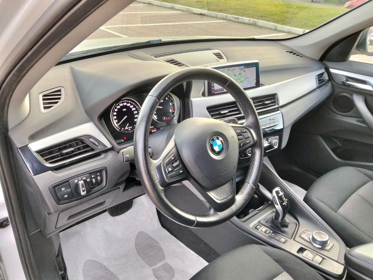 Bmw X1 xDrive18d Automatik*Navi*Camera*Cruise*Pdc