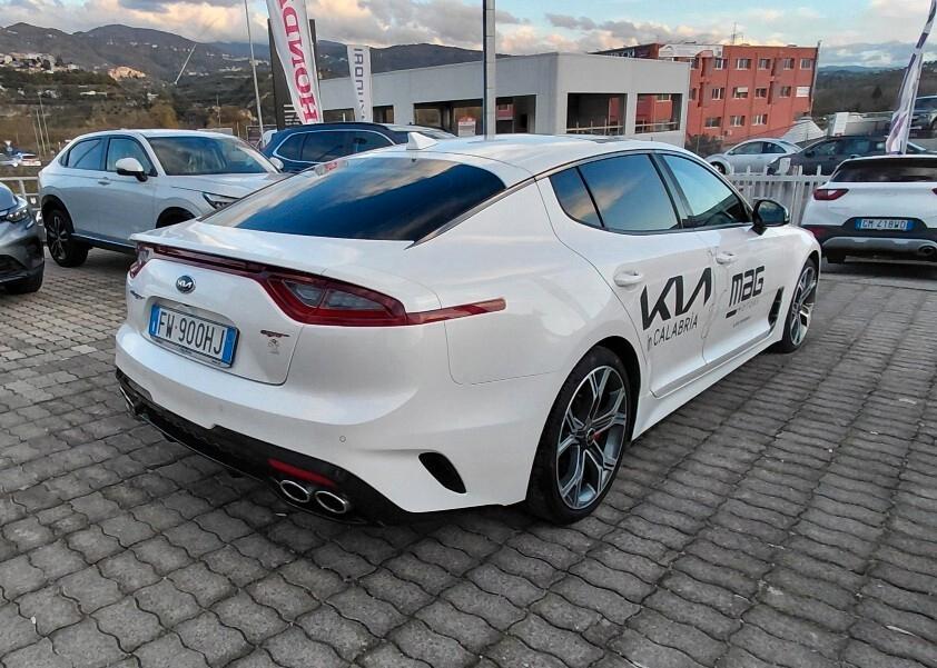 Kia Stinger 3.3 T-GDI AWD AT8 GT