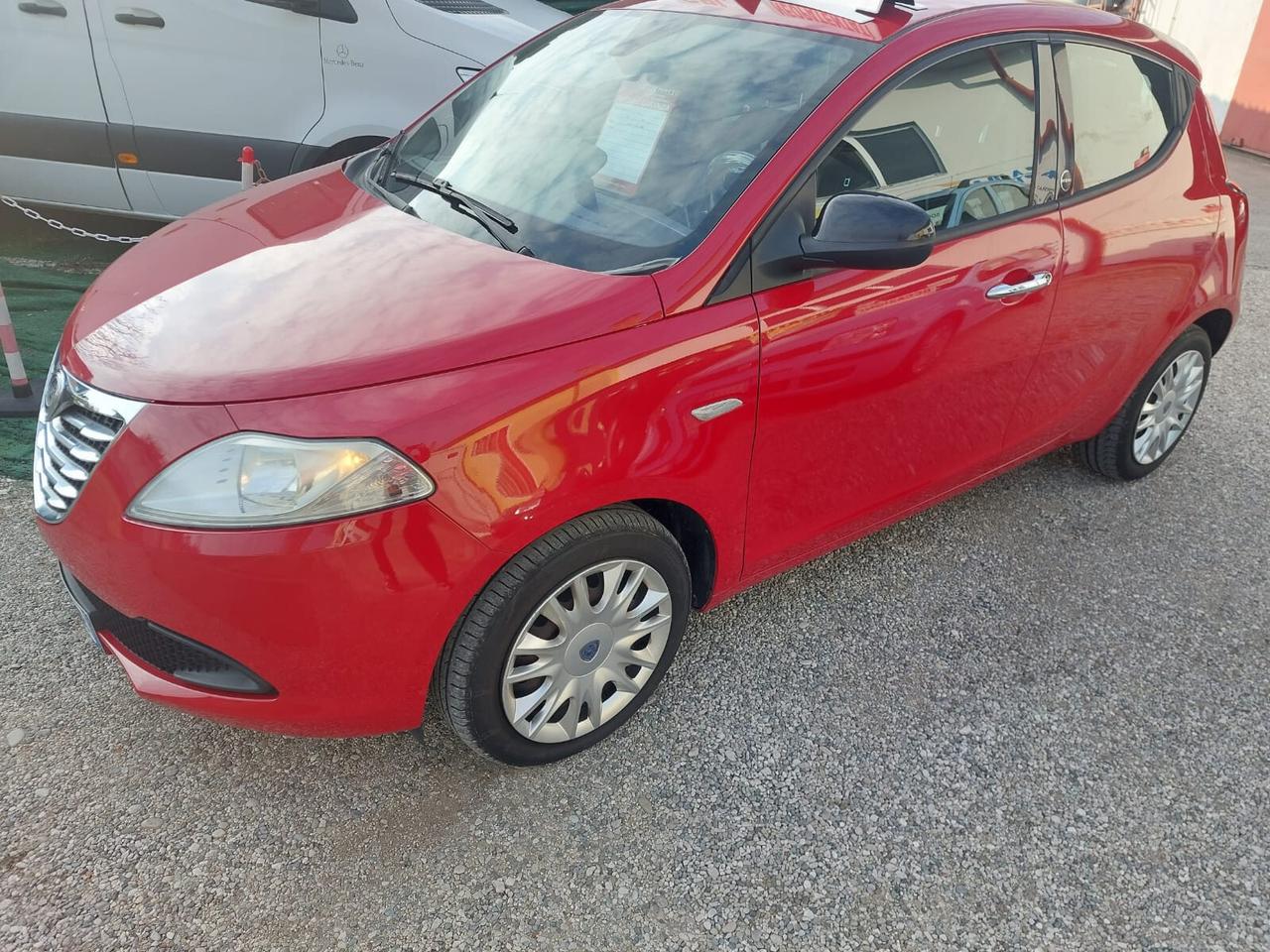 Lancia Ypsilon 1.2 69 CV 5 porte GPL Ecochic Gold