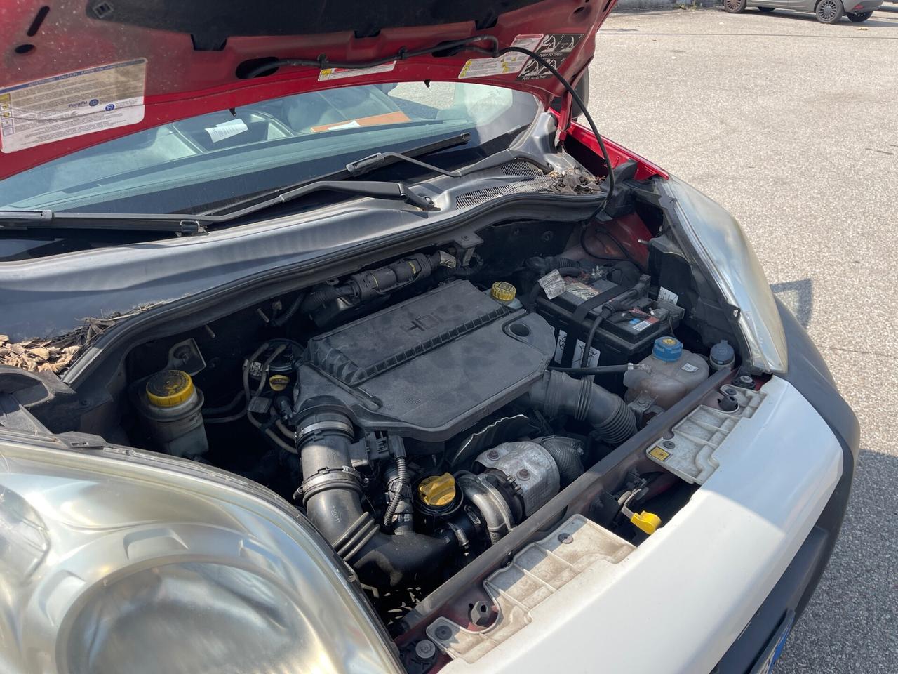 Citroen Nemo 1.3 HDi 75CV motore da controllare