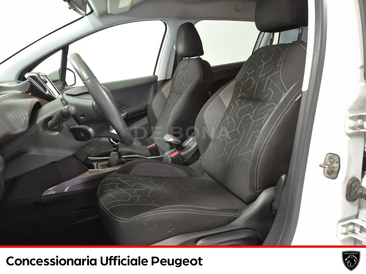 Peugeot 2008 1.5 bluehdi style s&s 100cv 5marce