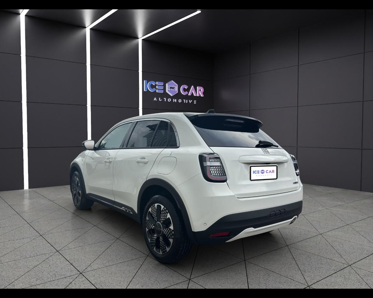 FIAT 600 (2023-->) - 600 Hybrid 136 CV DCT MHEV La Prima