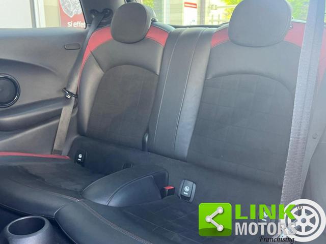 MINI John Cooper Works 2.0 John Cooper Works Hype