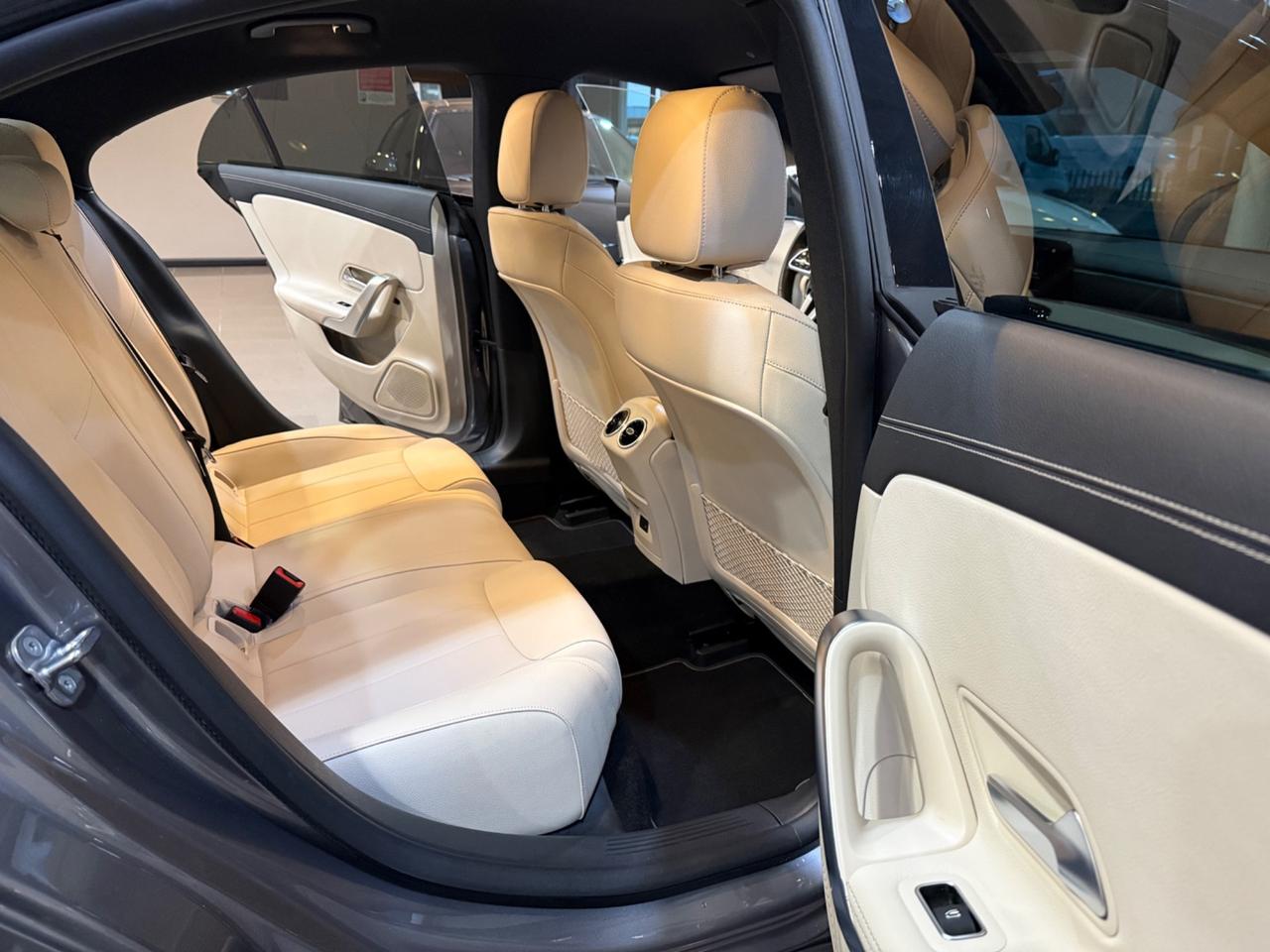 Mercedes-benz CLA 180 d Automatic Premium