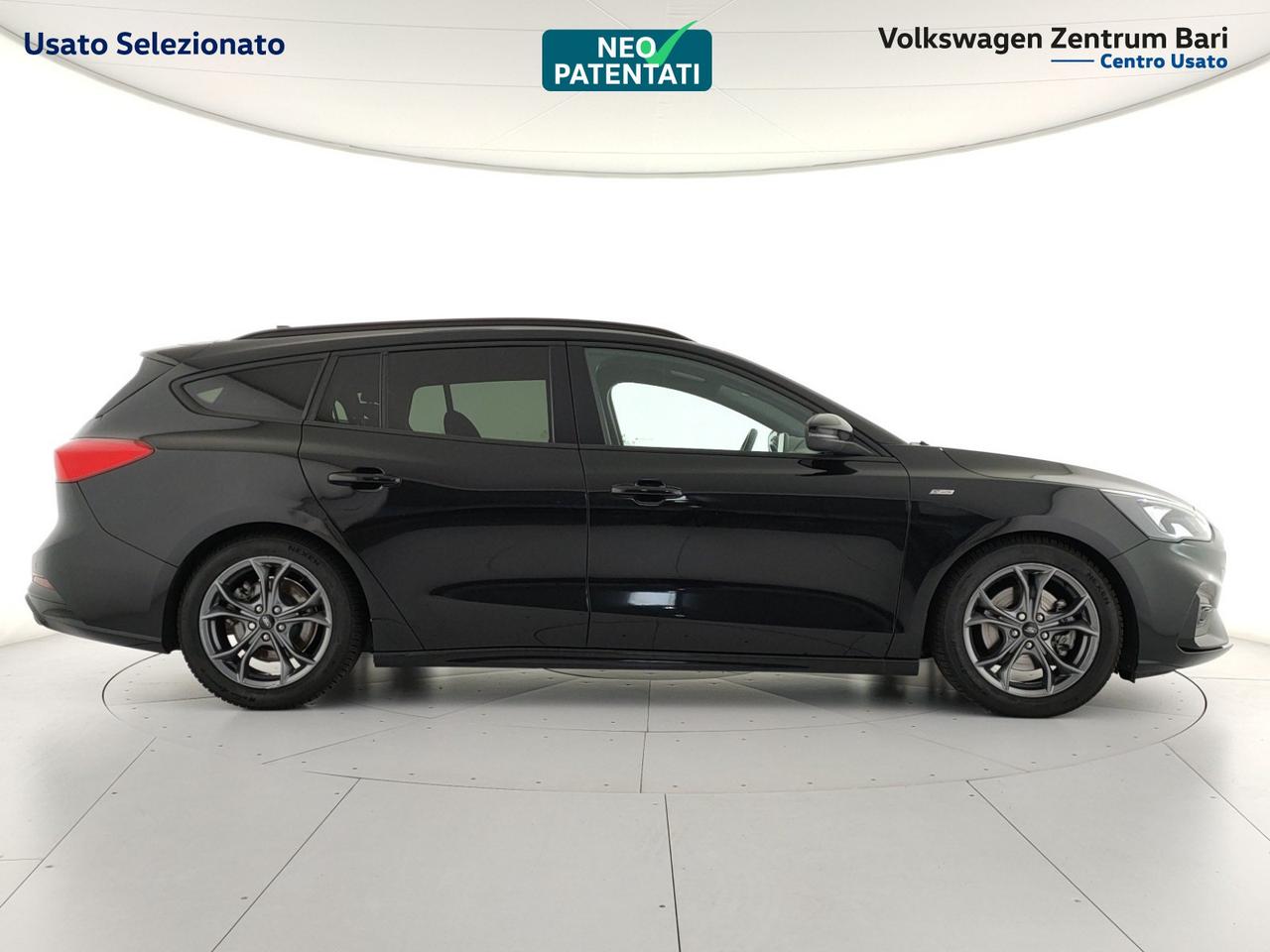 Ford Focus sw 1.5 ecoblue st-line 120cv