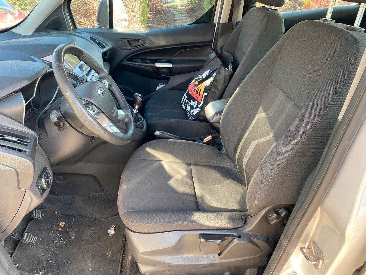 Ford Transit Connect Tourneo 5 posti autocarro