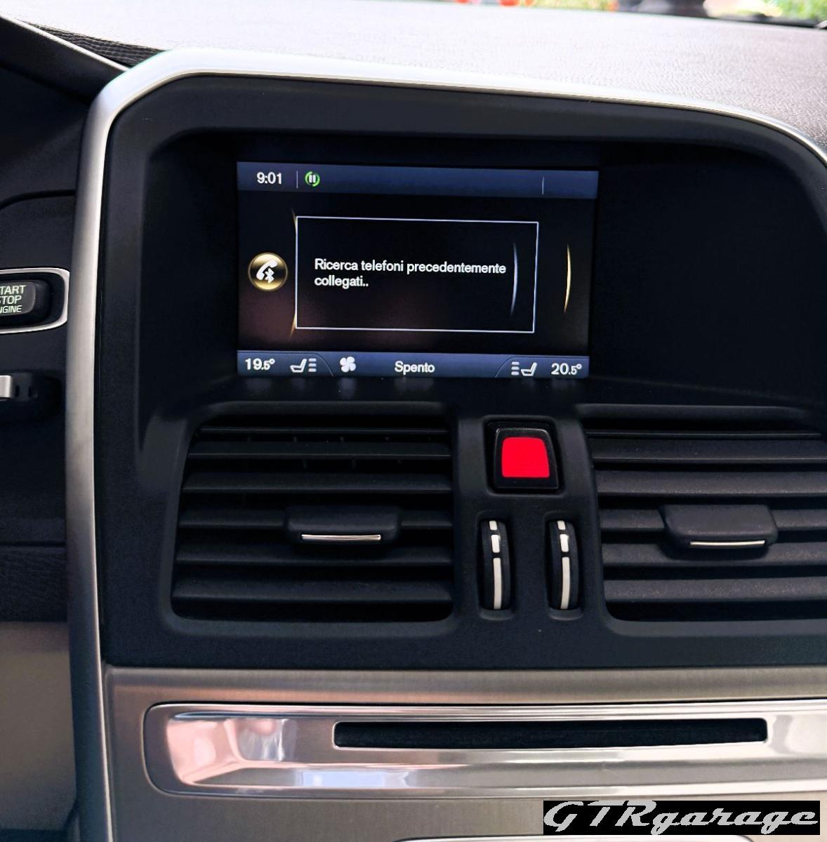 VOLVO - XC60 - D3 AWD Geartronic Momentum