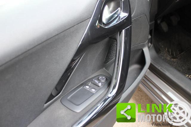PEUGEOT 208 1.5 BLUEHDI GT LINE GARANZIA 12 MESI INCLUSA