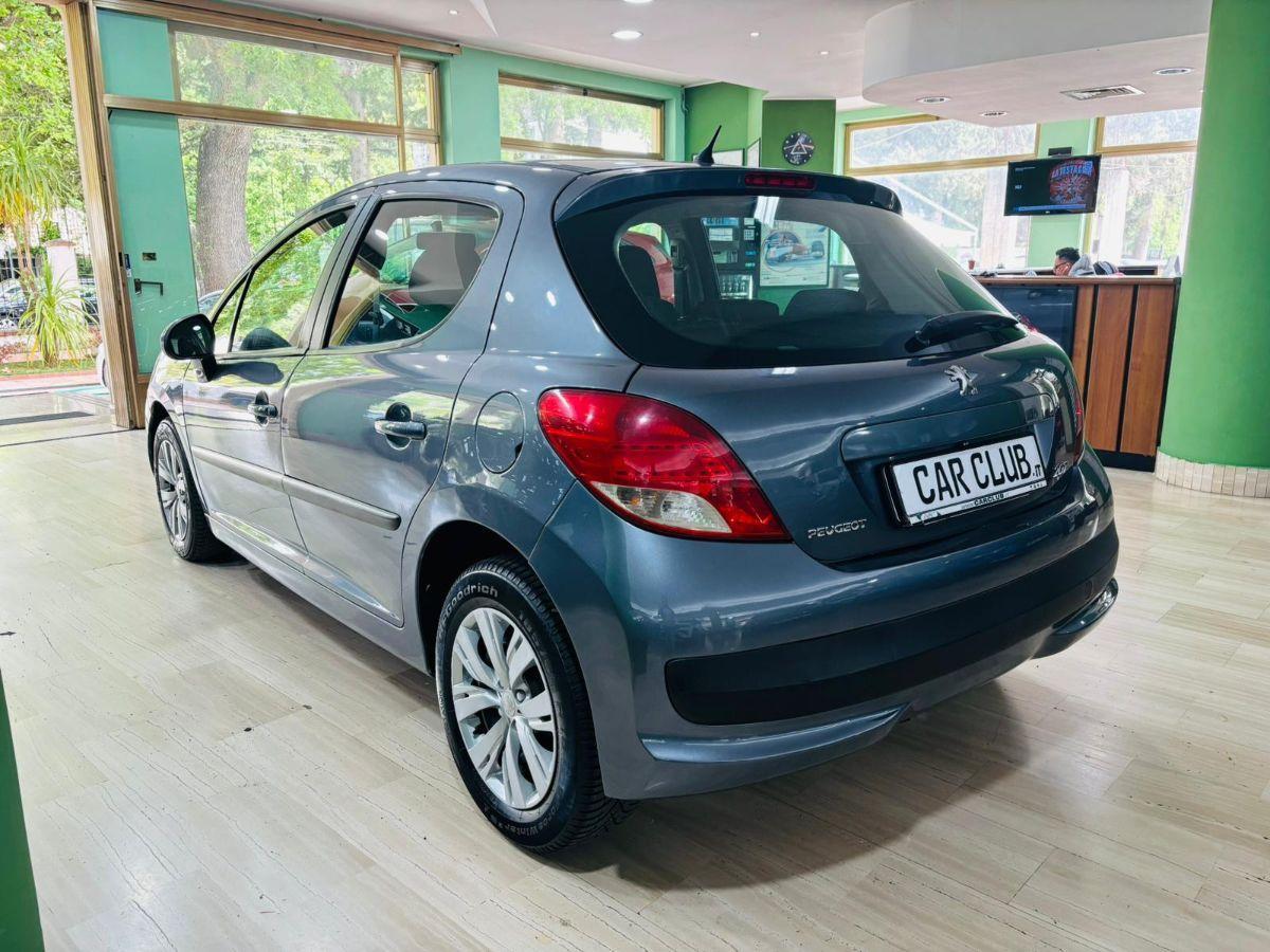 Peugeot 207 1.4 HDi 70CV Clima 5p. Allure