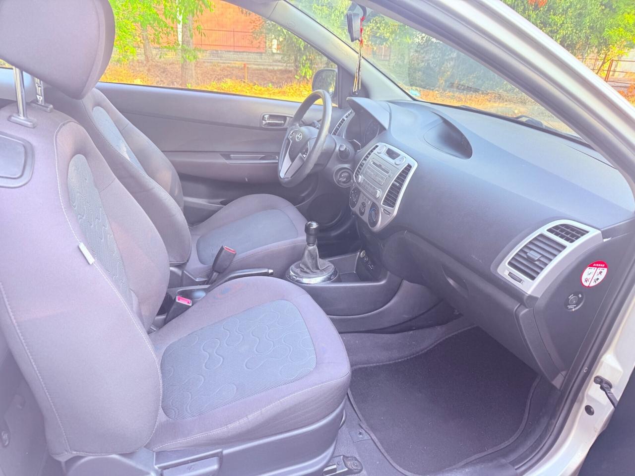 Hyundai i20 - 2011 GPL - 110000 km !!!