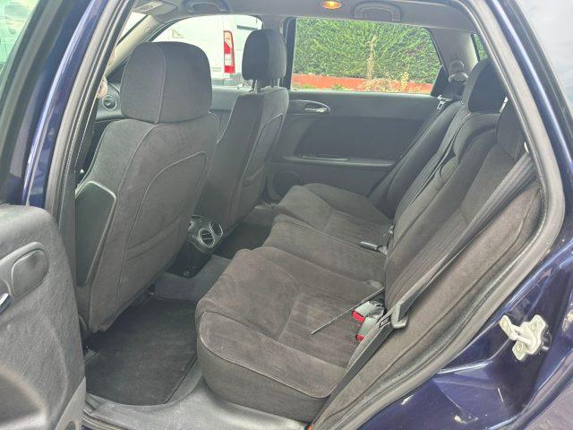 ALFA ROMEO 156 4X4 1.9 JTD 16V Crosswagon Q4 Distinctive